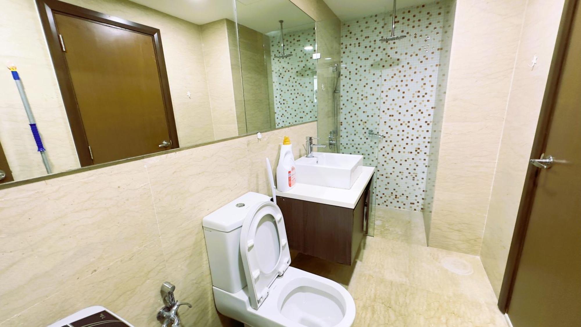 Apartemen Regalia Sky Pool 1bedr 1br Service