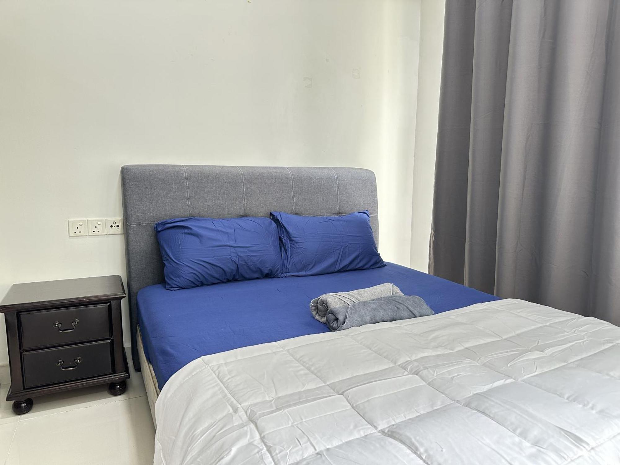 Apartemen Regalia Sky Pool 1bedr 1br Service